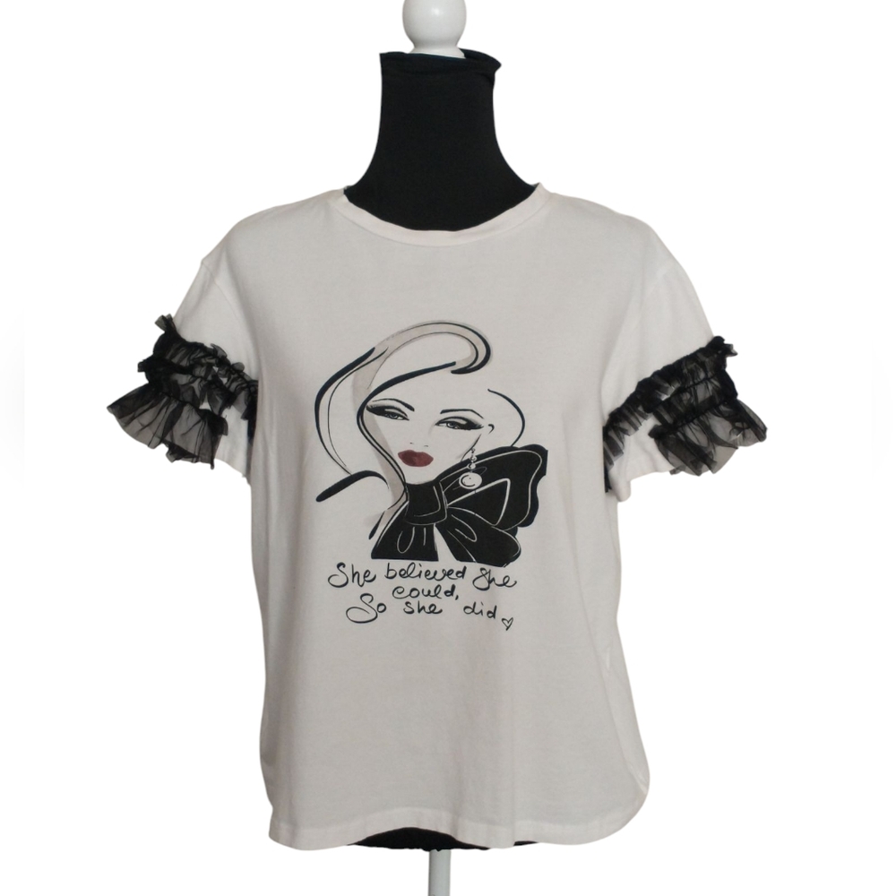 Shein Terranova Figure& Slogan Graphic Design Women's Tee. (Size/ L)